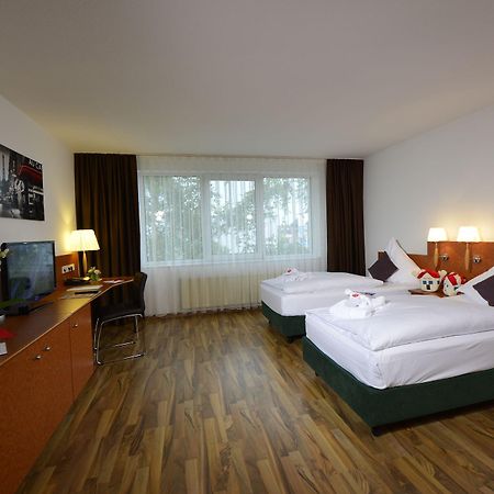 Michel Hotel Russelsheim Frankfurt Airport 外观 照片