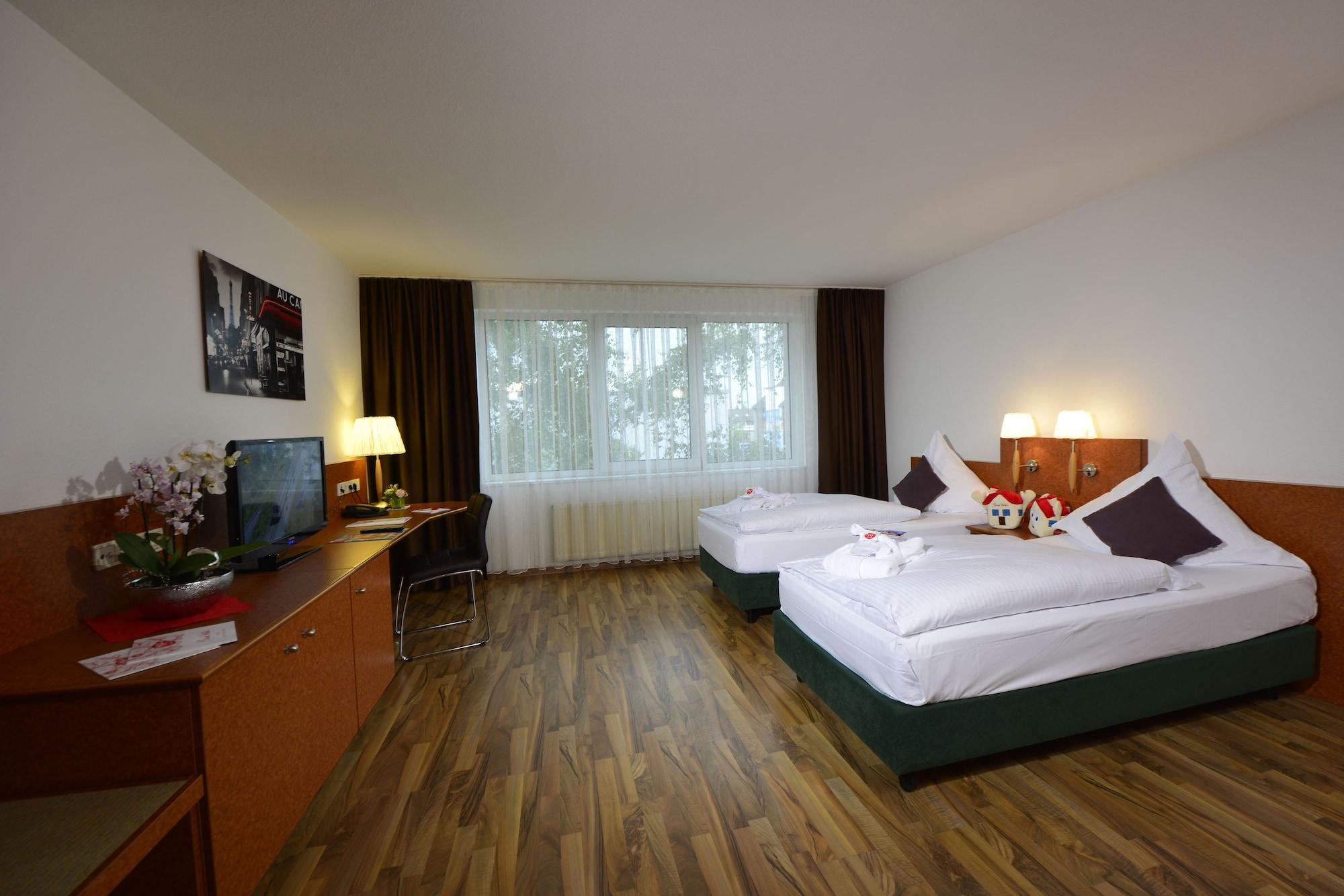 Michel Hotel Russelsheim Frankfurt Airport 外观 照片