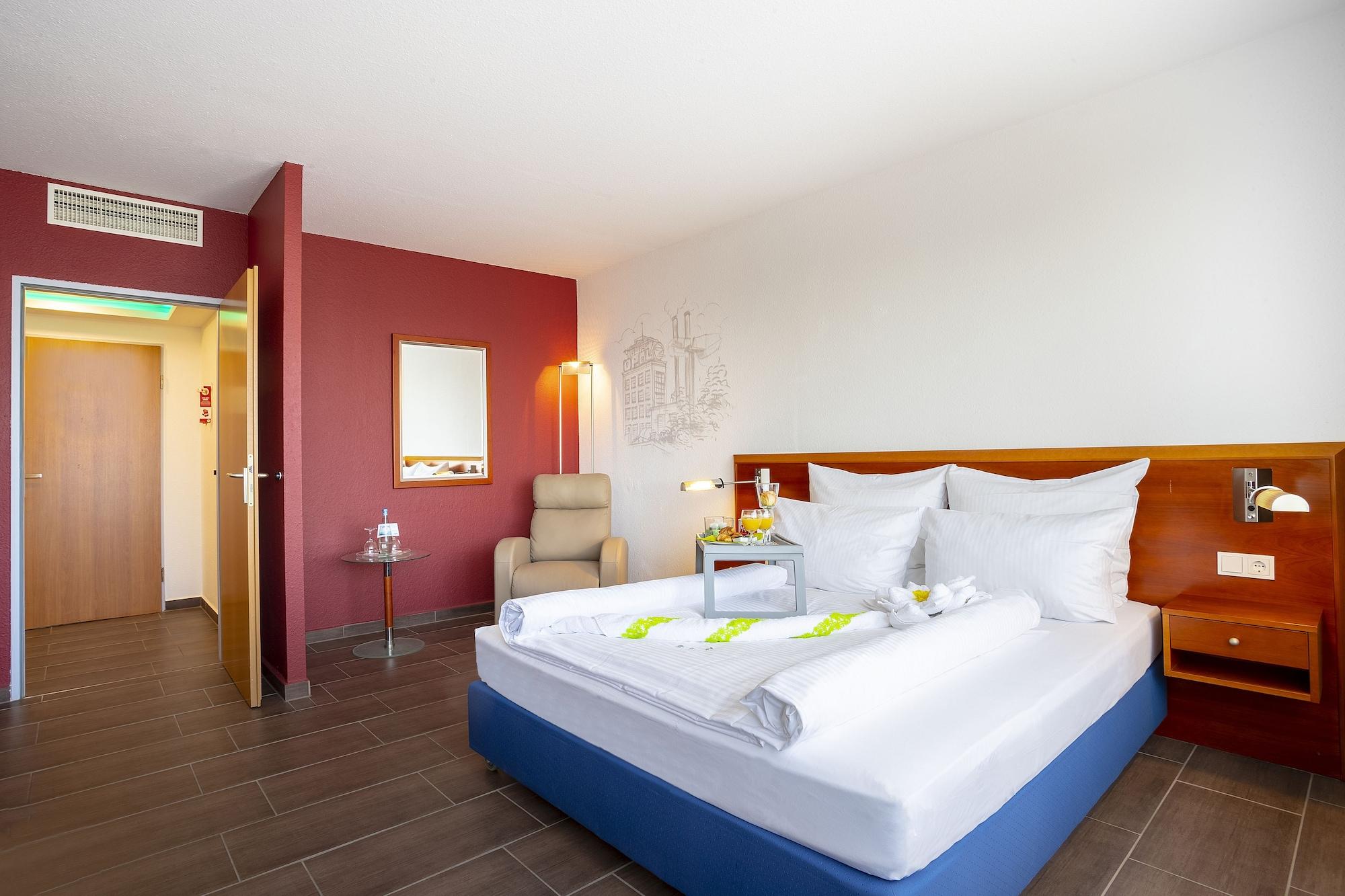 Michel Hotel Russelsheim Frankfurt Airport 外观 照片