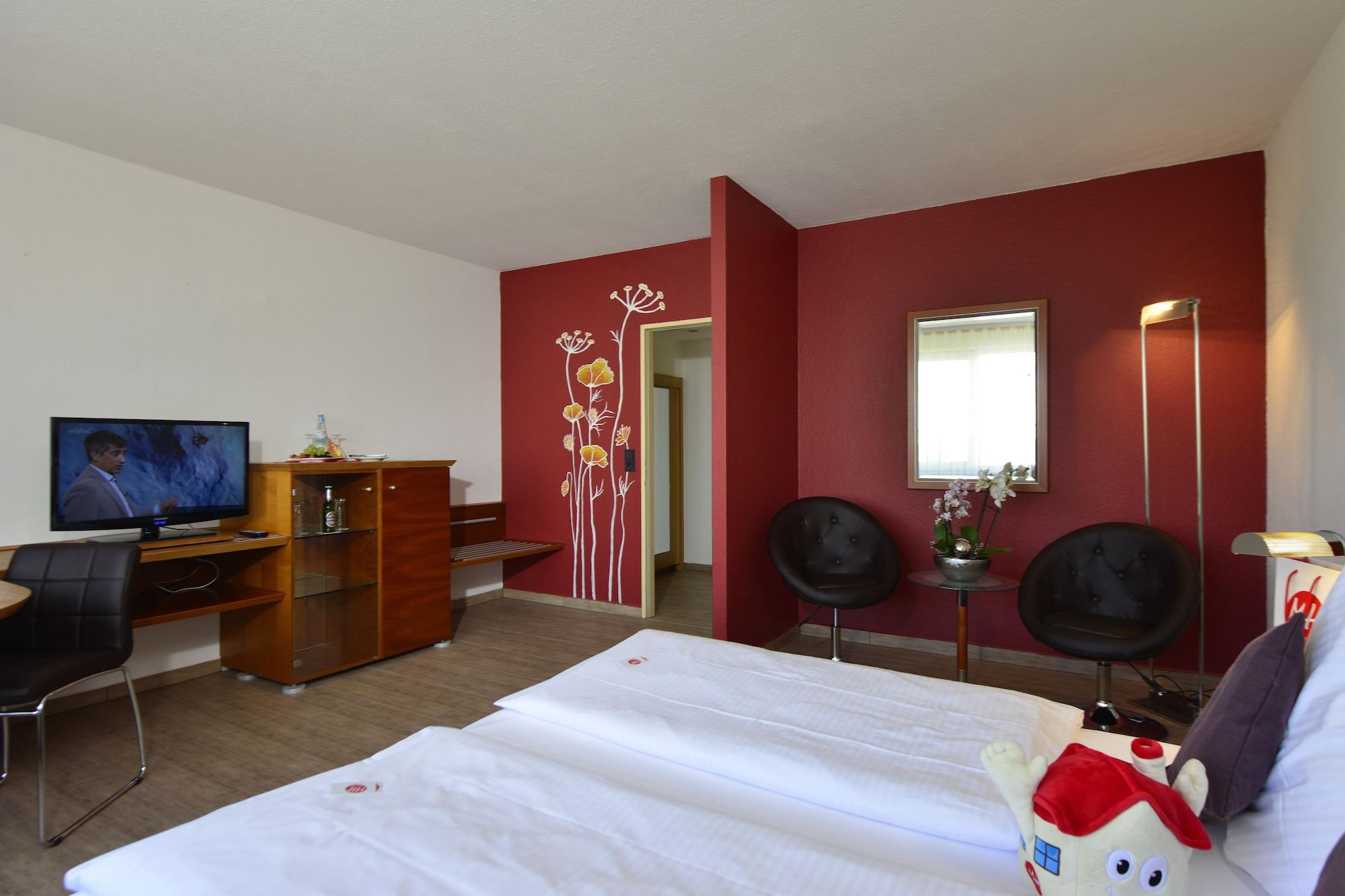 Michel Hotel Russelsheim Frankfurt Airport 外观 照片