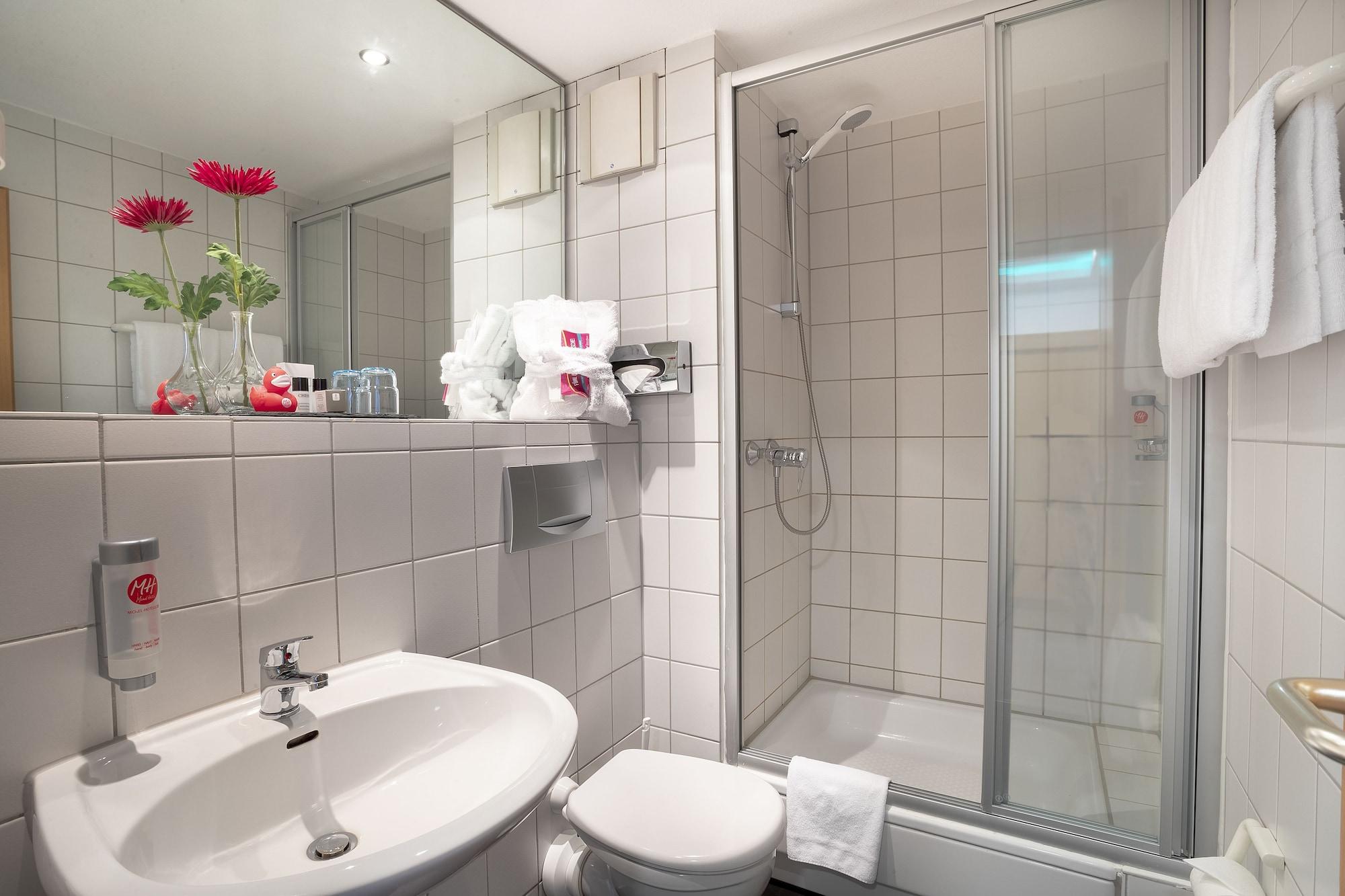 Michel Hotel Russelsheim Frankfurt Airport 外观 照片