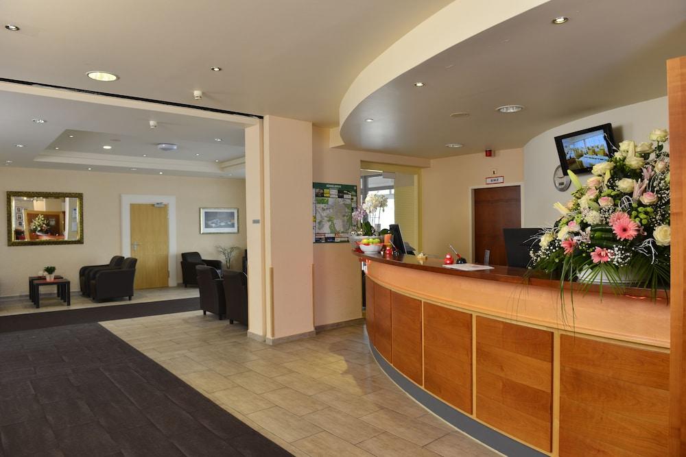 Michel Hotel Russelsheim Frankfurt Airport 外观 照片